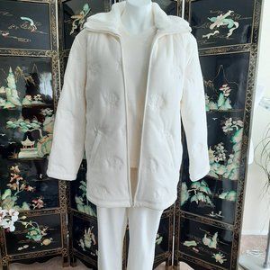 🤗HP 🤗Jones New York 3 Winter White Jacket Set